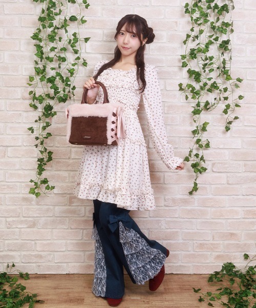 新品 ALEXIASTAM フェザーワンピース M ALEXIA STAM 公式オンラインストア