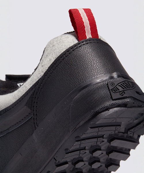 VANS（ヴァンズ） スニーカー IN TRANSIT ニュースクール / LX Knu