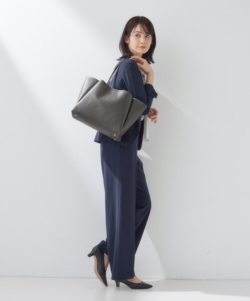 INDIVI（インディヴィ） トートバッグ 「A4収納可能／合皮」キャリア