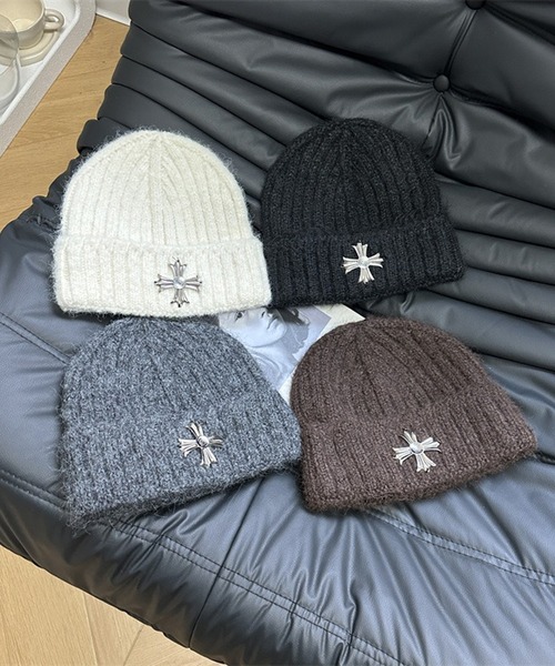 L LABEL（エルラベル） ニット帽 ニットキャップ メタルクロス付き