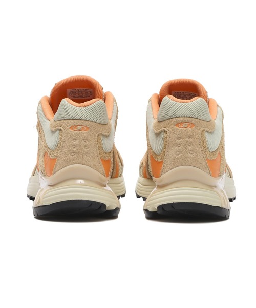 SALOMON（サロモン） スニーカー XT-WHISPER EMBROIDERY L47957400