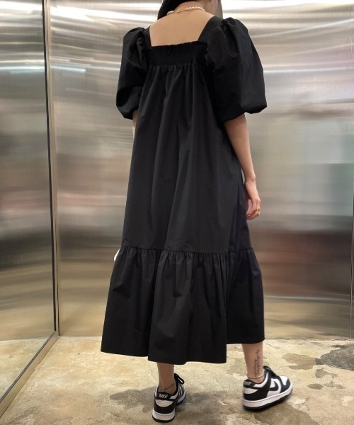【未使用】ELISA 半袖ベルベットワンピース パフスリーブ ブラック 3 FAVORITO ワンピース 半袖 パフスリーブスクエアネックワンピース