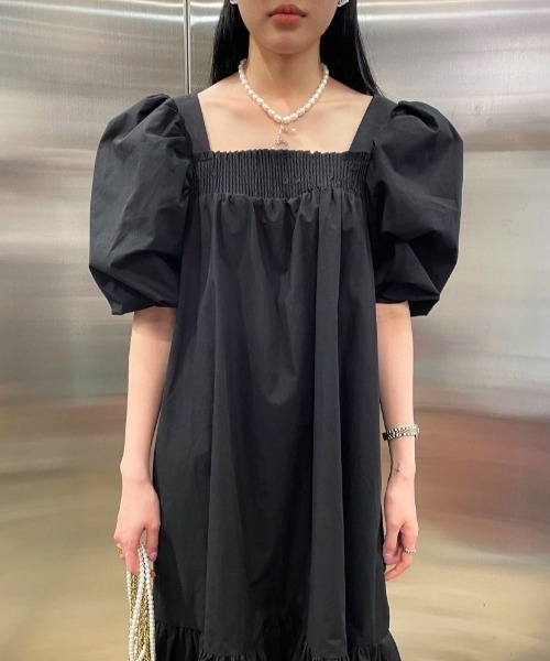 FAVORITO ワンピース 半袖 パフスリーブスクエアネックワンピース