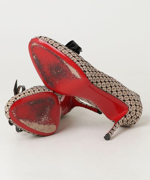 Christian Louboutin(クリスチャンルブタン) パンプス 37 ベージュ Christian Louboutin(クリスチャンルブタン) パンプス 37 ベージュ