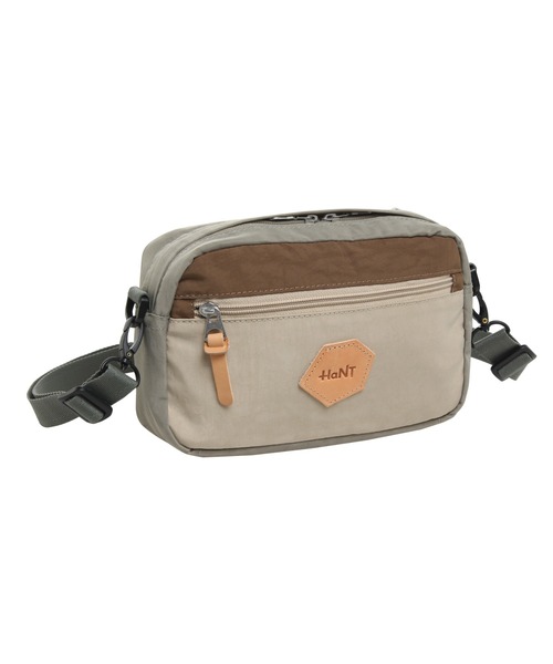 ショルダーバッグ・ポシェット [NICEGHOSTCLUB]FFATS SACOCHE BAG_WHITE(NG2ESUAB44A) [NICEGHOSTCLUB]FFATS SACOCHE BAG_WHITE(NG2ESUAB44A) ショルダーバッグ・ポシェット