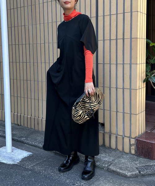 Audrey and John Wad 長袖　ロングワンピース　パーティードレス Audrey and John Wad ワンピース オープンショルダーロング