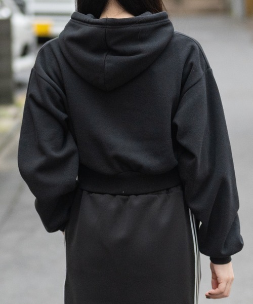 JOHN'S CLOSET（ジョンズクローゼット） パーカー 「t」「神保町