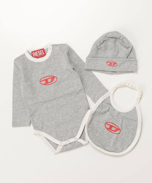 FCRB BABY ロンパース スタイ セット BOX付】ボウロンパース&スタイBOXセット(50-70cm 紺): 新生児