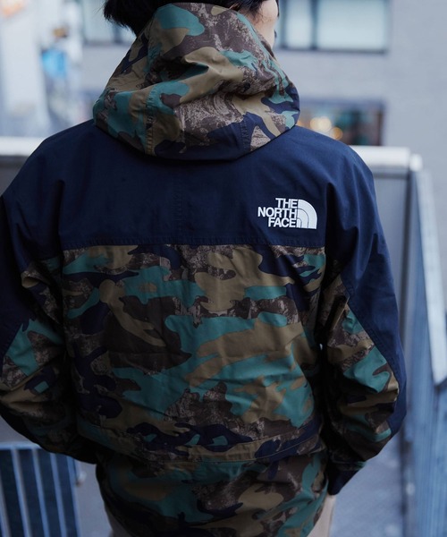 THE NORTH FACE グリーン マウンテンパーカー THE NORTH FACE マウンテンパーカー ウインドブレーカー 国内未