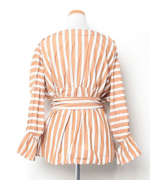 「NE QUITTEZ PAS!」 ストライプ柄長袖ブラウス - ベージュ レディース_画像2