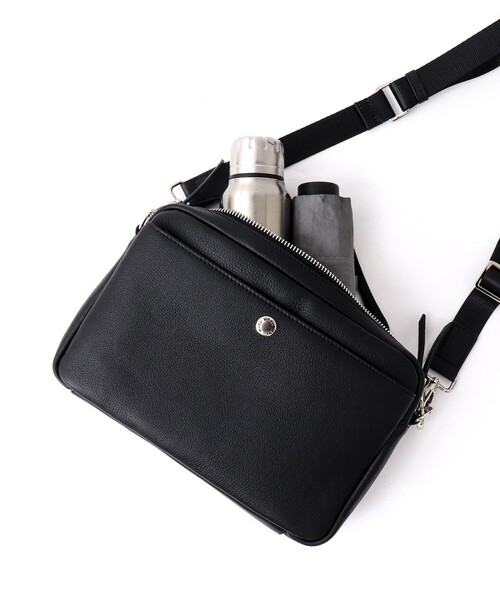黒 レザー ショルダーバック waku（ワク） ショルダーバッグ 「waku」レザーショルダーバッグ（WK