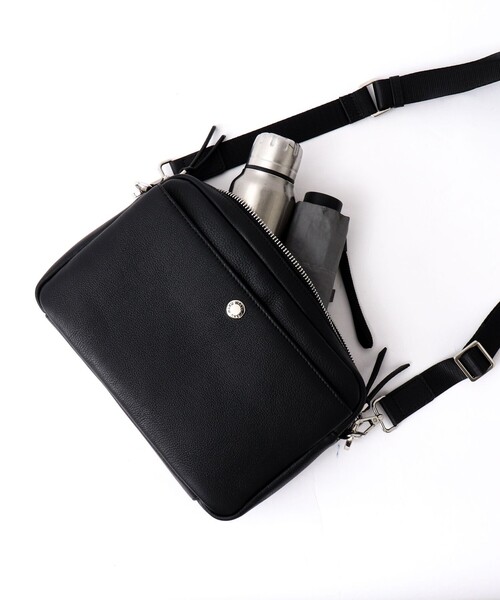 waku（ワク） ショルダーバッグ 「waku」レザーショルダーバッグ（WK