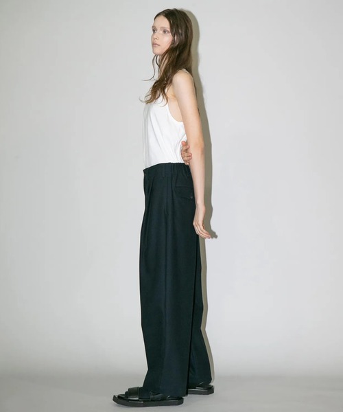 パンツ 「my beautiful landlet」 HIGH-TWIST TWILL TUCK WIDE PANTS メンズ レディースの画像