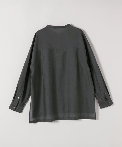 ブラウス シャツ quaranciel:「洗濯機可能」リネン ミックス バンドカラー ポケット シャツ レディースの画像