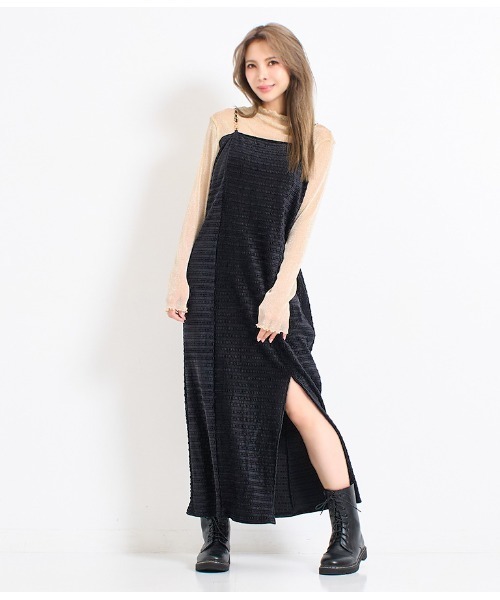 LATINA（ラティーナ） ワンピース チェーンストラップ シャーリング