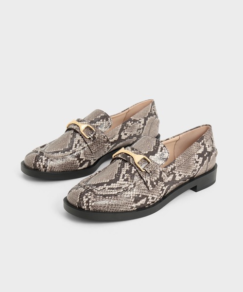 CHARLES ＆ KEITH（チャールズ&キース） ローファー メタリック