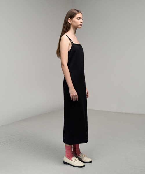 CHARLES ＆ KEITH（チャールズ&キース） ローファー メタリック