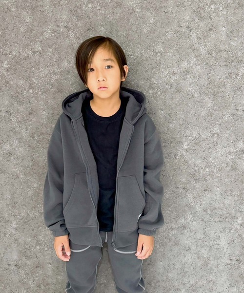 パーカー　子供服 X-girl Stages tシャツ エンボスロゴショート丈ジップパーカー