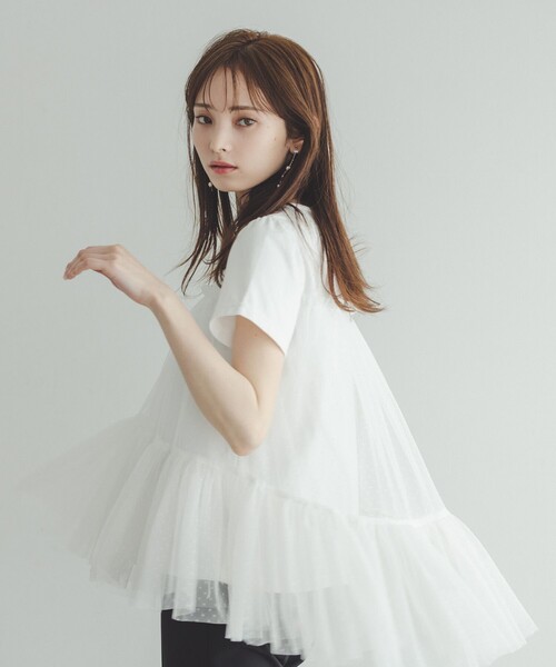未使用、美品！TOCCA シャツ TOCCA（トッカ） tシャツ PLAY PARACHUTE Tシャツ レディース