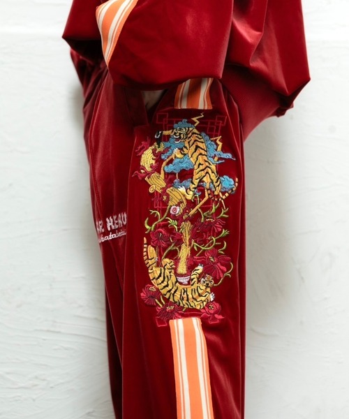 チュウカタヘタイ パンツ タイガートラックパンツ/赤 レディース