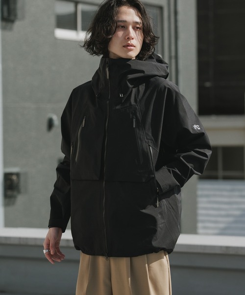 DESCENTE ALLTERRAIN（デサント オルテライン） マウンテンパーカー
