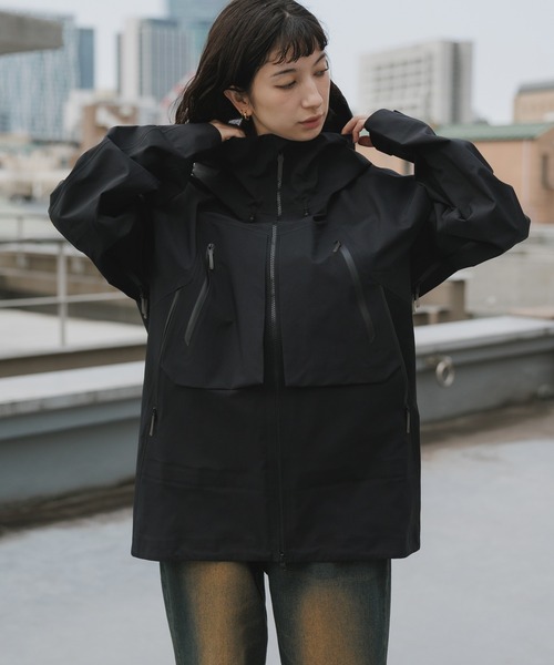 DESCENTE ALLTERRAIN（デサント オルテライン） マウンテンパーカー