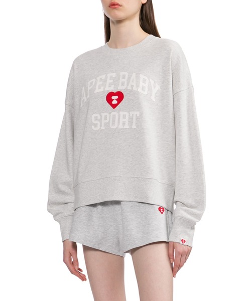 トレーナー スウェット APPLIQUE PATCH AND HEART EMBROIDERY SWEAT SHIRT レディースの画像