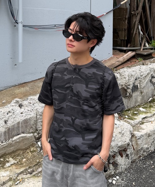 ADAMASTE tシャツ Camouflage Thermal Henry Neck T-shirt - 迷彩