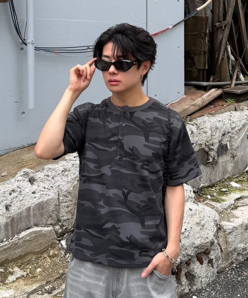 ADAMASTE tシャツ Camouflage Thermal Henry Neck T-shirt - 迷彩
