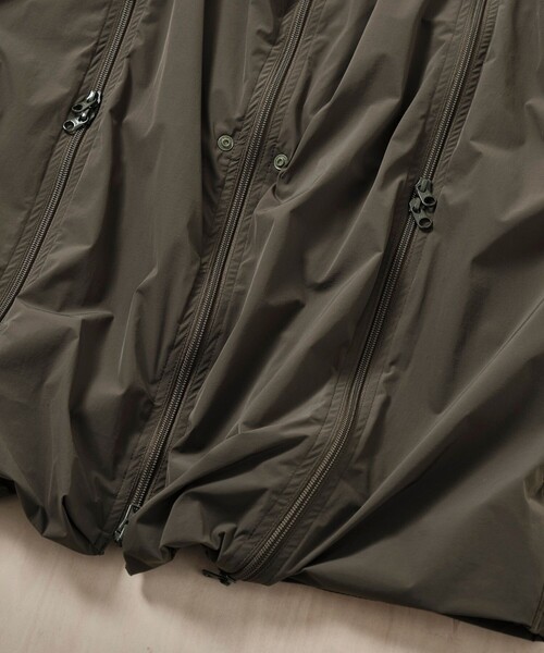 ベスト ジレ 「is-ness/イズネス」Technical Ventilation Vest メンズの画像