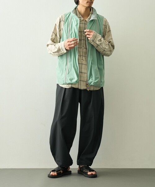 ベスト ジレ 「is-ness/イズネス」Technical Ventilation Vest メンズの画像