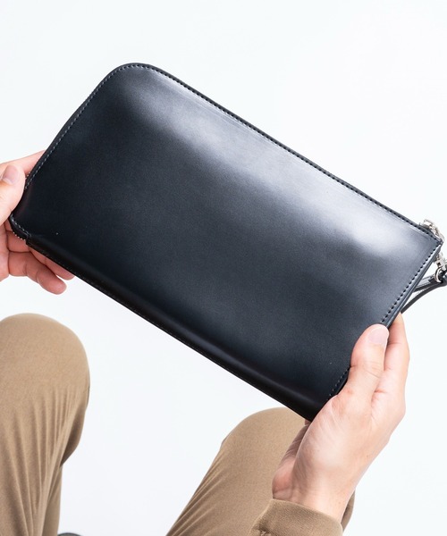 MURA（ムラ） クラッチバッグ コードバン調/カーボン レザー L字