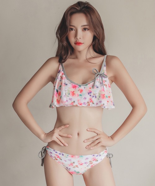 【上品ピンクで叶える夏のelegance♡】CHANEL 水着 Lace Ladies 水着 レースカバーアップ付花柄ビキニ4点セット