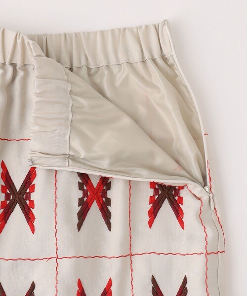 GRACE CONTINENTAL（グレースコンチネンタル） スカート キカ刺繍