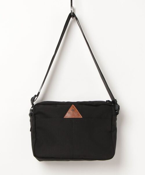 OUTDOOR PRODUCTS（アウトドアプロダクツ） ショルダーバッグ 「plug