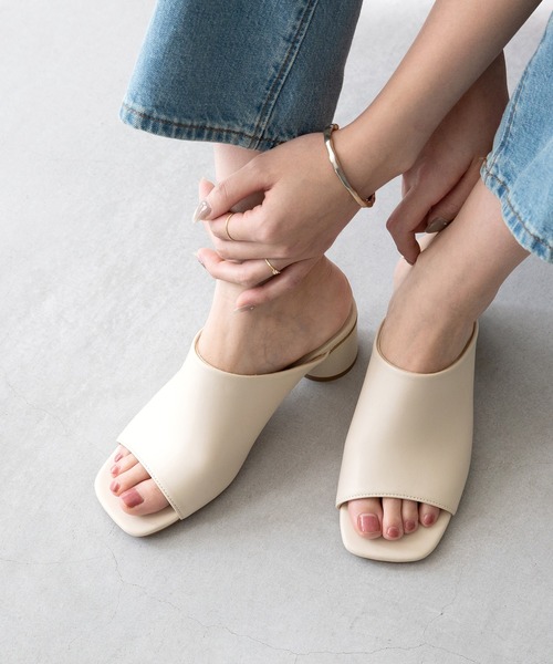 未使用✨herlipto Square-Toe Mules ecru サンダル Her lip to】Square-Toe Mules ecru