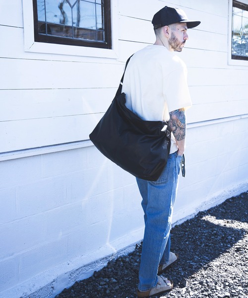 MR.OLIVE E.O.I ショルダーバッグ MR.OLIVE ミスターオリーブ / E.O.I