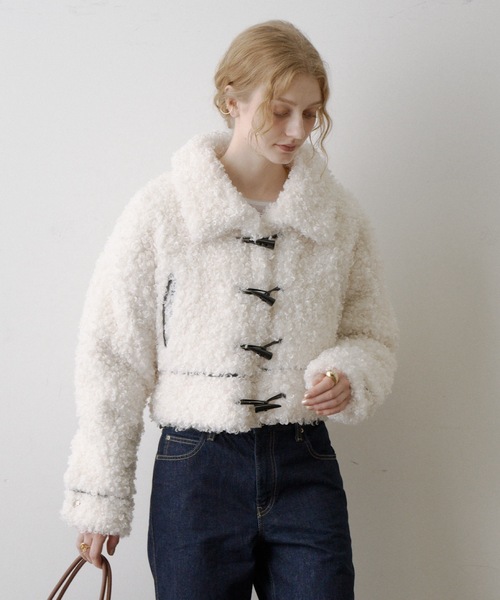 ボアショートコート　VIOLETTA VIOLETTA 2023 AW - ボアショートコート white / mocha / black 12,000
