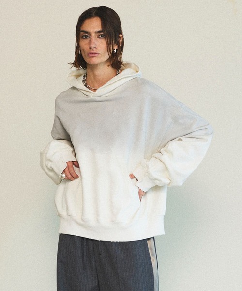 メゾンスペシャル　美品　パーカー MAISON SPECIAL（メゾンスペシャル） パーカー Spray Processing