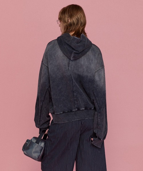 ☆肉筆落款入り☆日本画『白富士』10号サイズ 外寸:約660×580mm