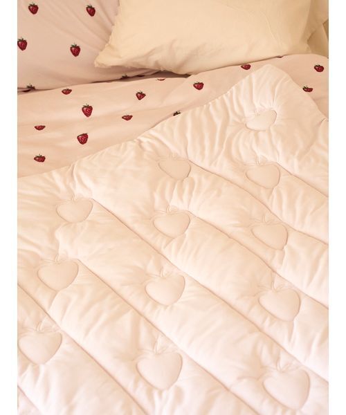 gelato pique Sleep ベッド 寝具 「Sleep」ストロベリー柄 キルト