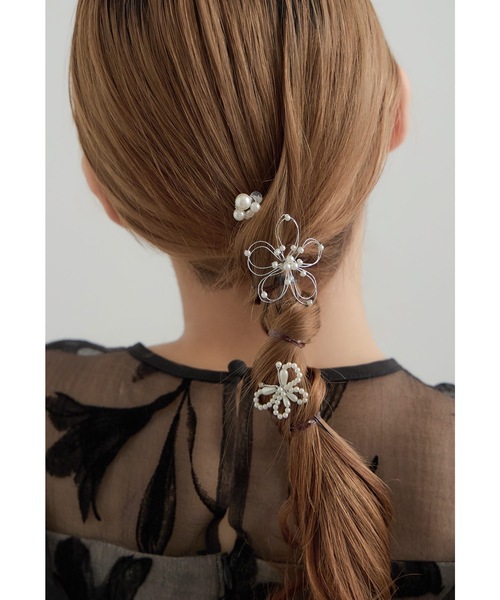 niana（ニアナ） フラワー＆バタフライモチーフヘアピン3本セット U