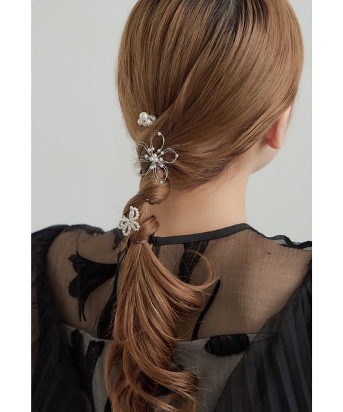 niana（ニアナ） フラワー＆バタフライモチーフヘアピン3本セット U