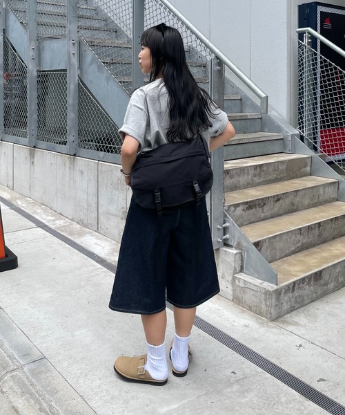 COLONY 2139（コロニー トゥーワンスリーナイン） ショルダーバッグ