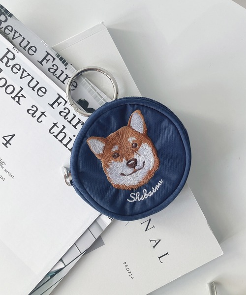 AS KNOW AS（アズノゥアズ） ポーチ ○カラビナ付き アニマル刺繍丸型