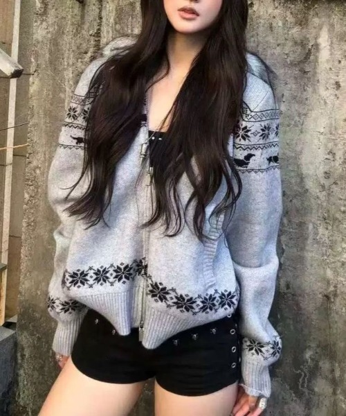 専用　タイダイ柄 フード付きボタンニットカーディガン ViViDAY カーディガン ノルディック柄エコファーフード付きニット