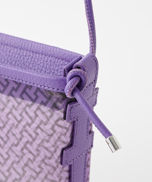 未使用級✨IACUCCI イアクッチ トゥモローランド　ショルダーバッグ　紫色 IACUCCI（イアクッチ） ショルダーバッグ FREE パープル レディース