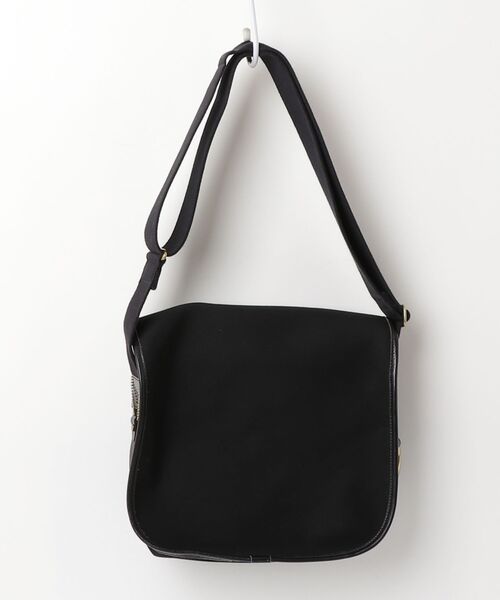 【美品】BRADY カルダー ショルダーバッグ ブラック ワンショルダー 巾着 Bshop購入 ブレディ カルダー 巾着 ショルダー 廃盤品 Brady Bshop購入