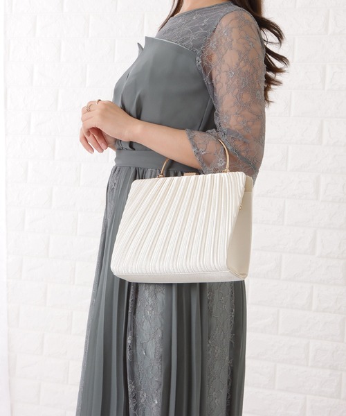 フランス製　アンティーク　パーティバック シルバー レトロ ビーズ刺繡 パーティーバッグ 結婚式バッグ