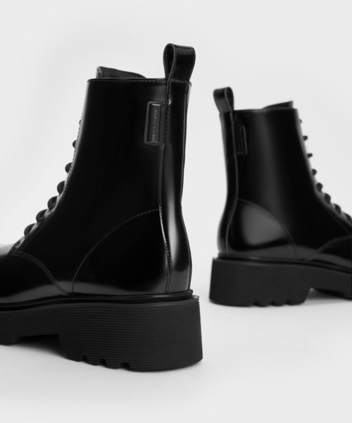 CHARLES ＆ KEITH（チャールズ&キース） ブーツ レースアップ アンクル